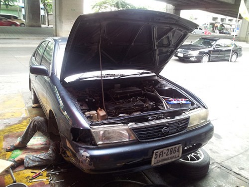 ซ่อมช่วงล่างรถยนต์ Nissan V14